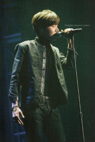 BTS 2015 Live on stage ✨️✨️✨️✨️✨️ ☆nadinaaaaa ☆Bangtan_Sonyone_Scans #bts_foto @bts_family_ua